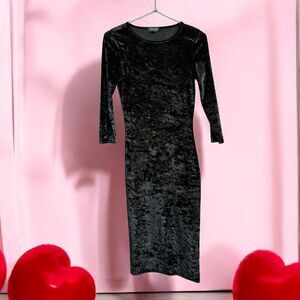 TOPSHOP BLACK VELVET MIDI DRESS LONG SLEEVE SIZE 2 NWOT